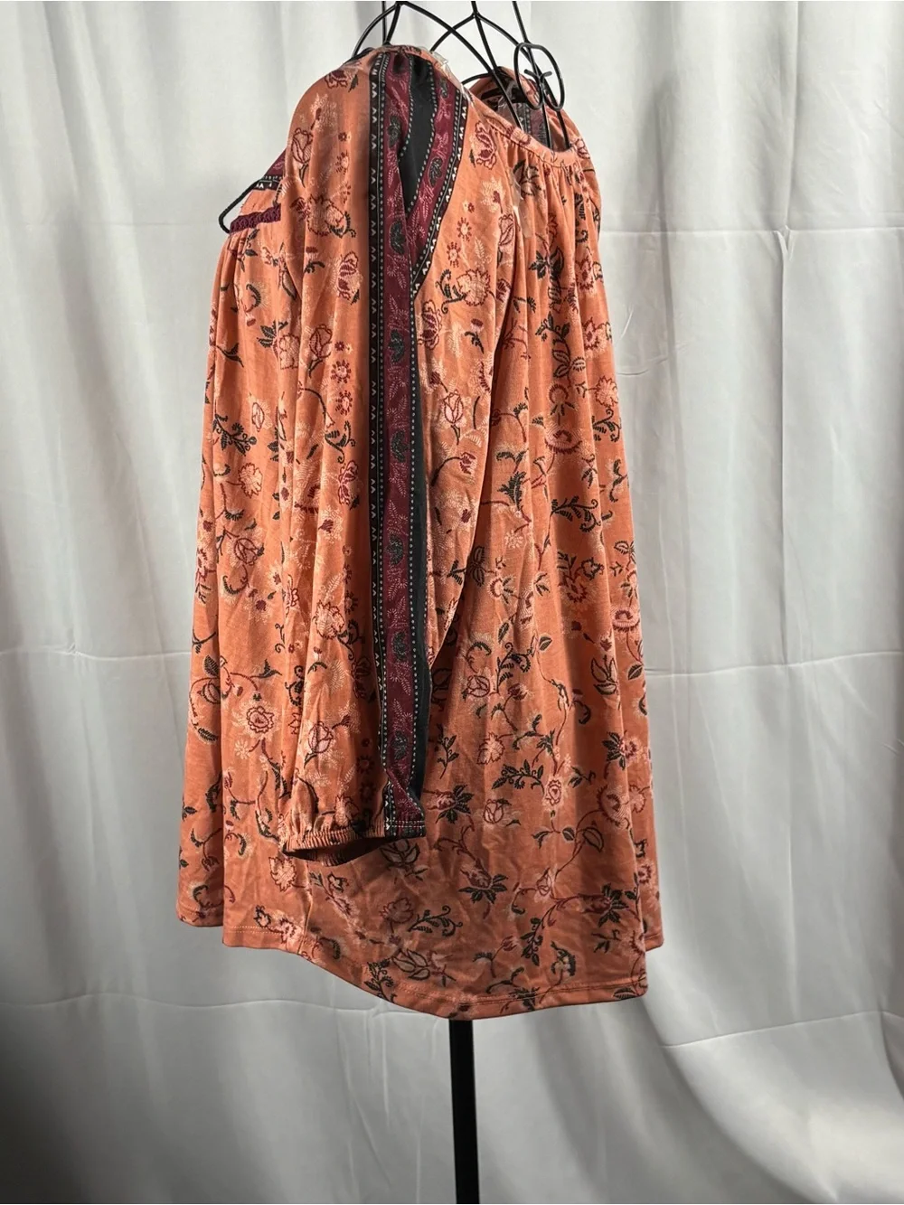Absolutely Famous Rust Floral Peasant Tunic with Black Tassel